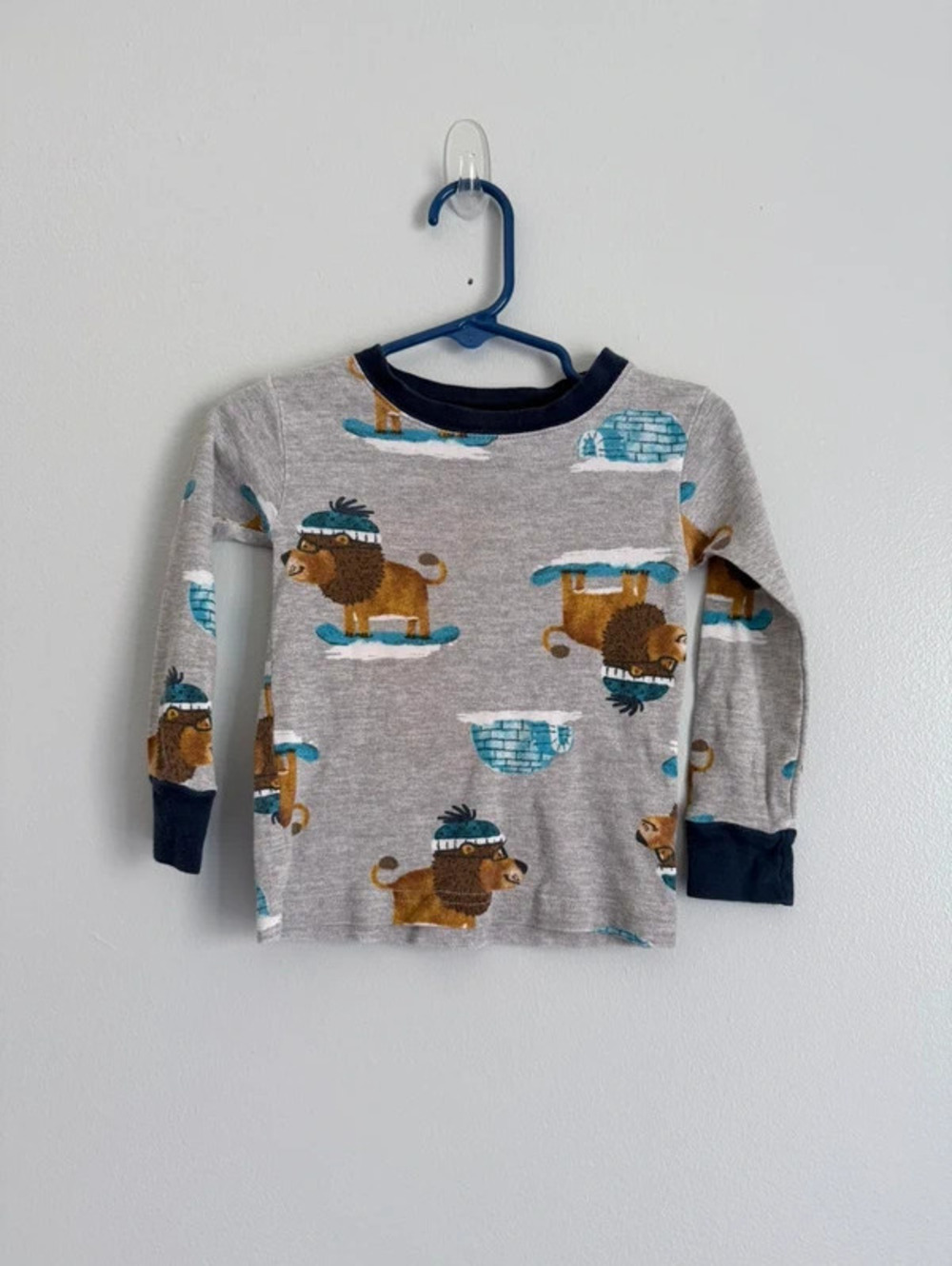 Carter’s Lion Igloo Long Sleeve Shirt 2T